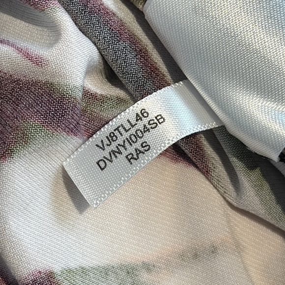 Donna Karan Tank Top Size Medium - Picture 8 of 8